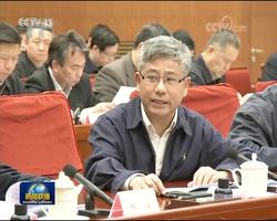 李克强在经济形势专家和企业家座谈会上强调 保持稳中向好势头 促进经济持续健康发展 张高丽 汪洋出席