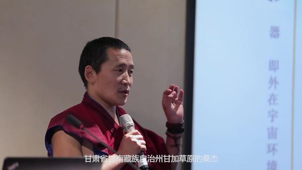 存眷草原生态 共筑优美故里 存眷草原生态 共筑优美故里