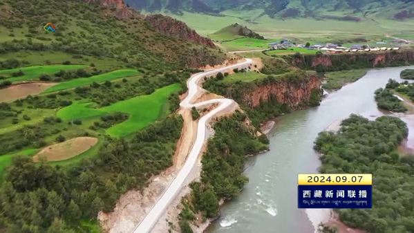 类乌齐：建好农村路 壮大村经济