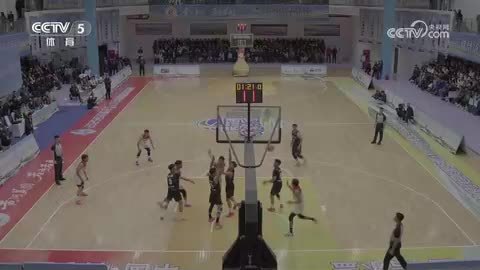 若尔盖“国家公园杯”高原篮球邀请赛启幕