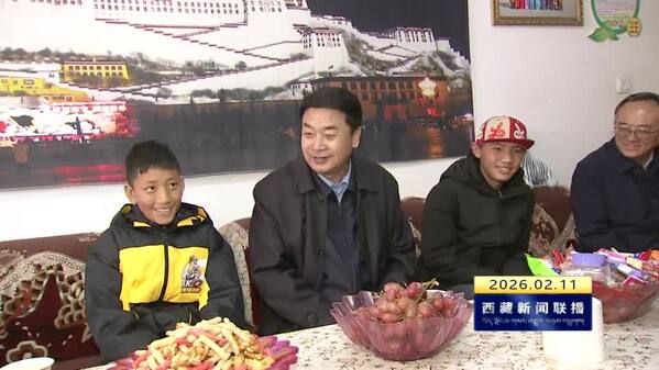 严金海走访慰问残疾人孤儿老年人等群体