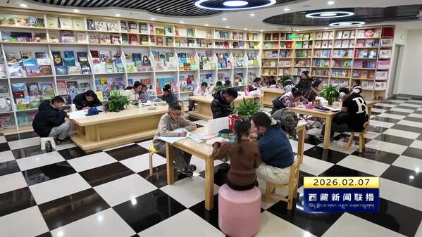 书香迎佳节 多部文学作品发布