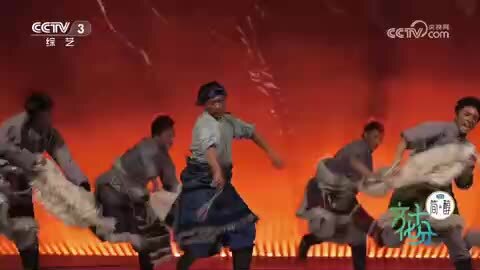 踢踏舞剧《扎西夏卓》——雪域踏舞 奏响各民族守望相助的时代颂歌