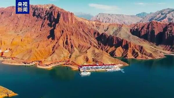 从古火山群到壮阔丹霞 在坎布拉世界地质公园尽览绝美风光