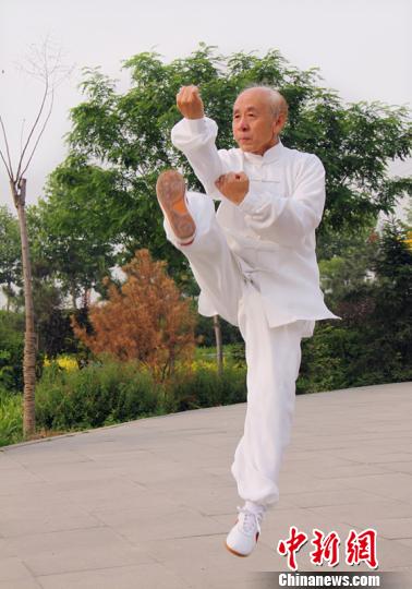 六旬武式太极拳传人二十年义务教拳 传承中华