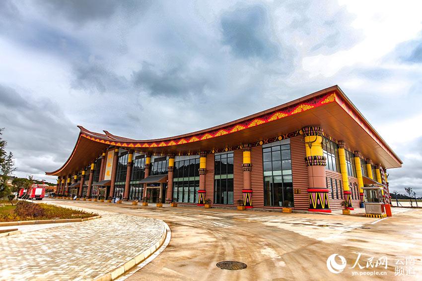 云南海拔最高机场泸沽湖机场正式通航运营(图