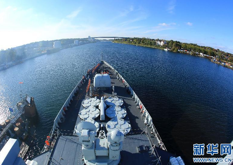 中国海军舰艇首次通过基尔运河出入北海和波罗