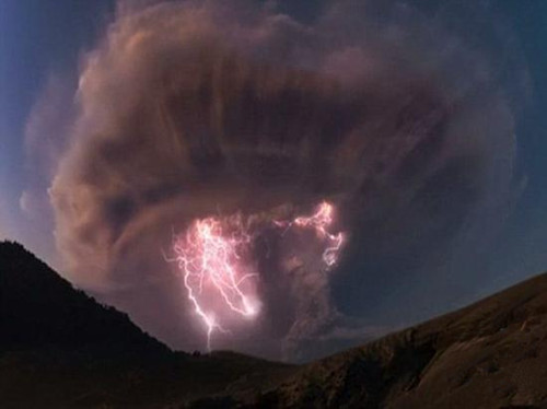 BBC承认火山闪电奇景造假 员工忧公信力降
