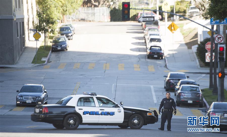 英媒:美国洛杉矶地区受安全威胁 千余所学校关