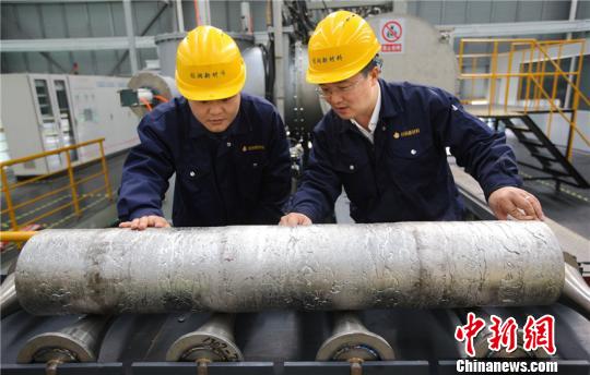 吴景晖的追梦赤子心:为超高纯钛贴上中国制造