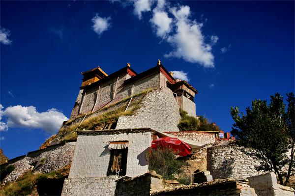 Yumbu Lhakhang Palace