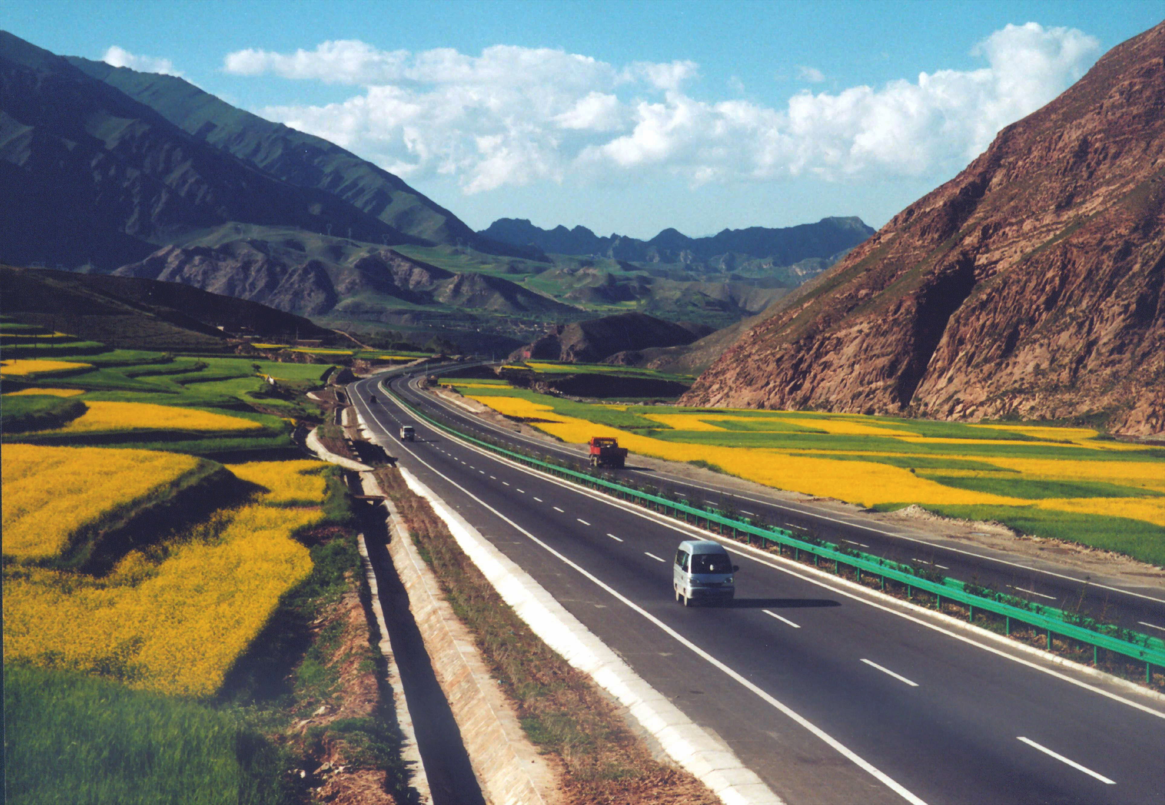Qinghai Province adds two new highways