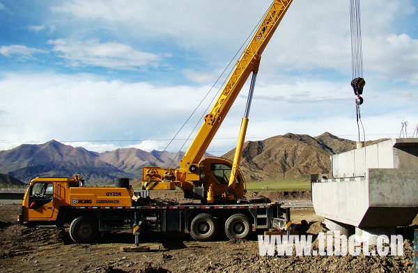 Tax revenue in Ngari of Tibet exceeds 300 mln yuan  