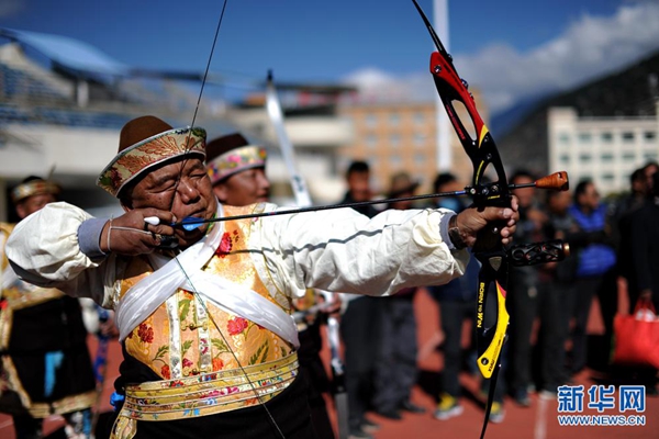 2016 Tibet outdoor whistling arrow competition held in Nyingchi