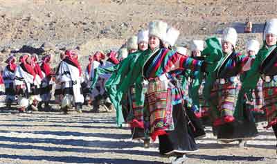 Growth of traditional dance in northern Tibet 