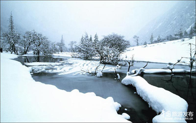 Amazing winter scenery of Four Girls Mountain 
