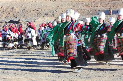 Growth of traditional dance in northern Tibet 