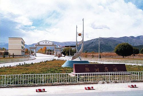 西藏扎囊县的株洲广场 (资料图)