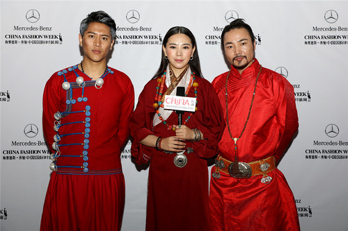 Tibetan folk singing group wins "annual innovation award"