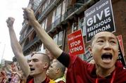 达赖二哥一个举动揭示：达赖喇嘛实为宗教独裁者