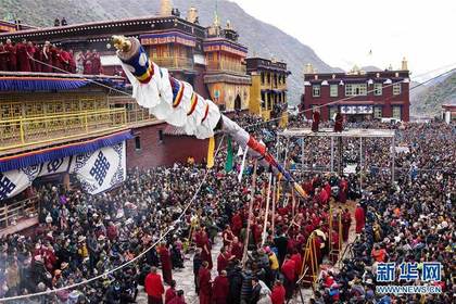 Religious activity held in Tsurphu Monastery