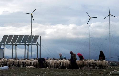 Clean energy development to accelerate in Tibet