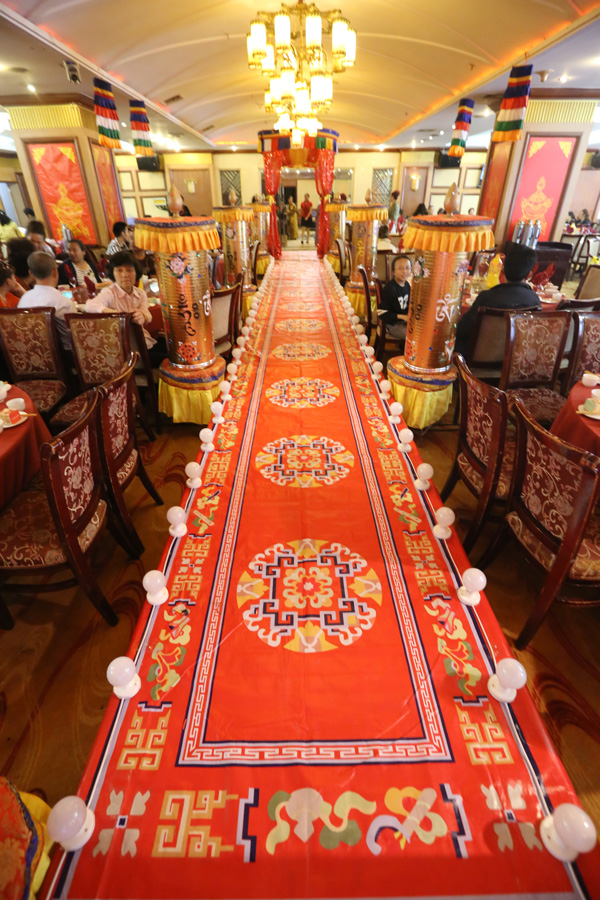 解读藏式婚礼之服饰器物篇