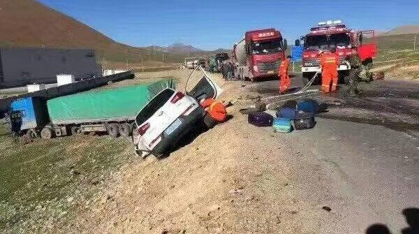 上海教师在西藏那曲自驾游发生车祸3死1伤