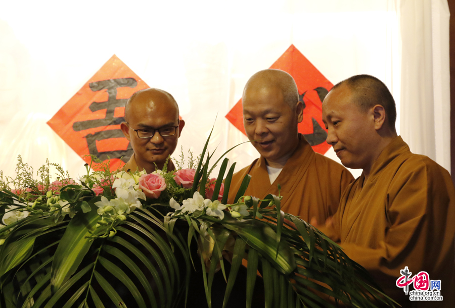 President of China's Buddhist Association opens Italian Weibo