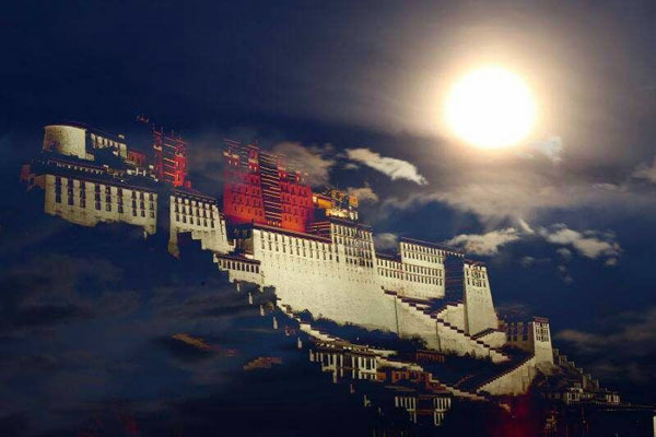 Where to admire full moon during the Mid-Autumn Festival