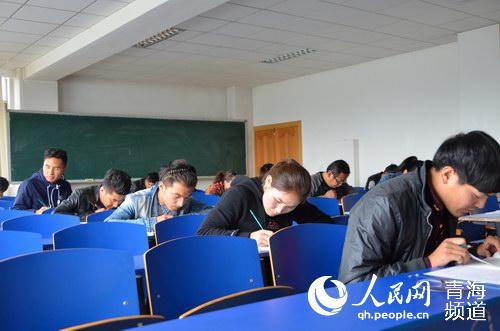 Qinghai established Tibetan language judicial exam site for first time