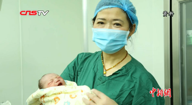  Tibet's first test-tube baby born