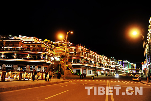 The night sight of Chamdo in Tibet