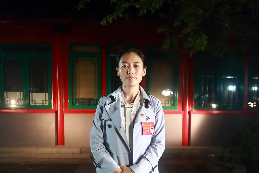 【十九大代表微访谈】门巴族乡长 白玛央金