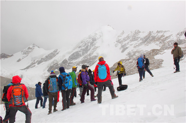 雪古拉峰 初级登山爱好者探险的理想之地