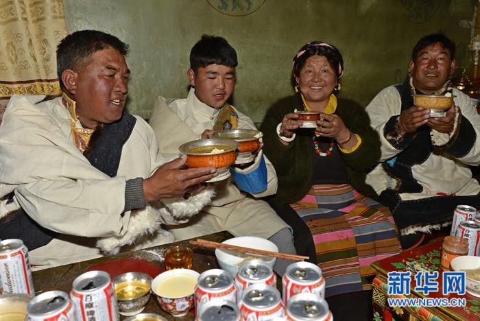 Review of New Year celebrations in Tibet (II)