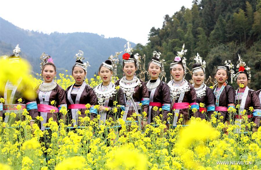 In pics: New year celebration events across China