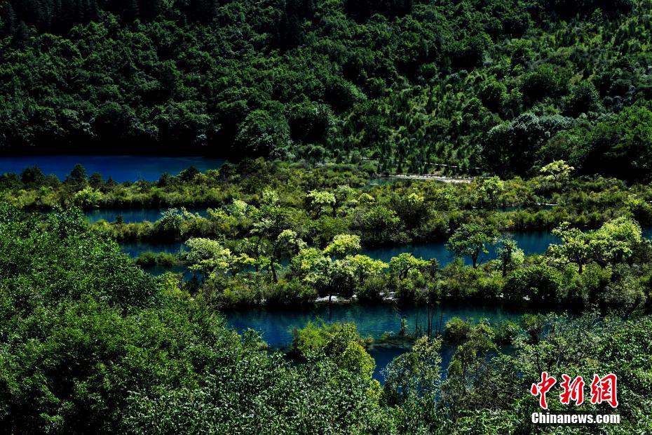 Scenery of Jiuzhaigou after earthquake