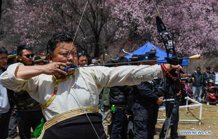 Tourism season kick-off ceremony held in SW China's Tibet 