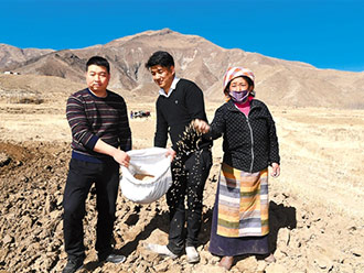 西藏各级农牧部门抢抓农时 春耕春播