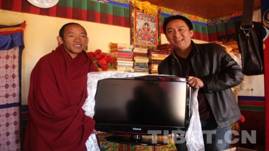 Mönche sehen gerne Fußball-WM Mönche sehen gerne Fußball-WM