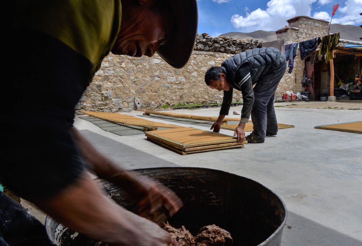 Rgya Mtsho: Eine Tibet-Weihrauch-Geschichte Rgya Mtsho: Eine Tibet-Weihrauch-Geschichte