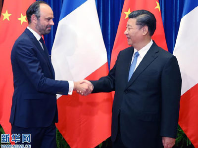 Xi Jinping trifft Frankreichs Premierminister Xi Jinping trifft Frankreichs Premierminister