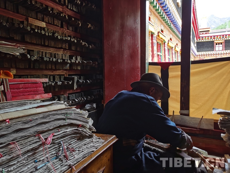 探访世界藏文化宝库——德格印经院