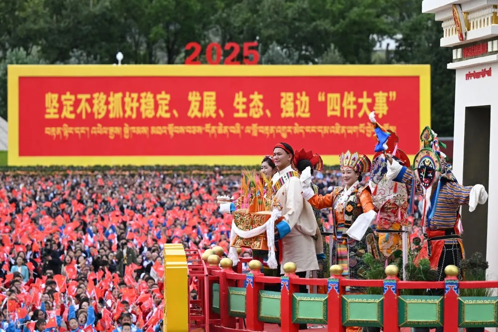 贯彻新发展理念，扎实推动西藏高质量发展