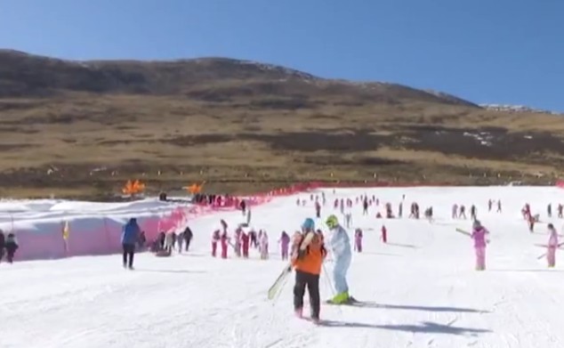 日多滑雪场：开启高原冰雪新体验