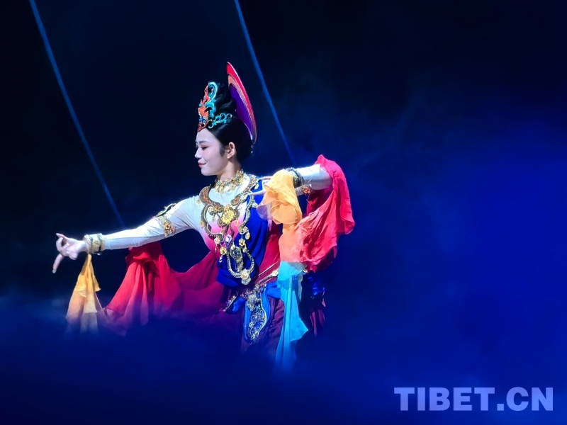 大型舞蹈史诗剧《诗经·格萨尔》 在拉萨震撼上演