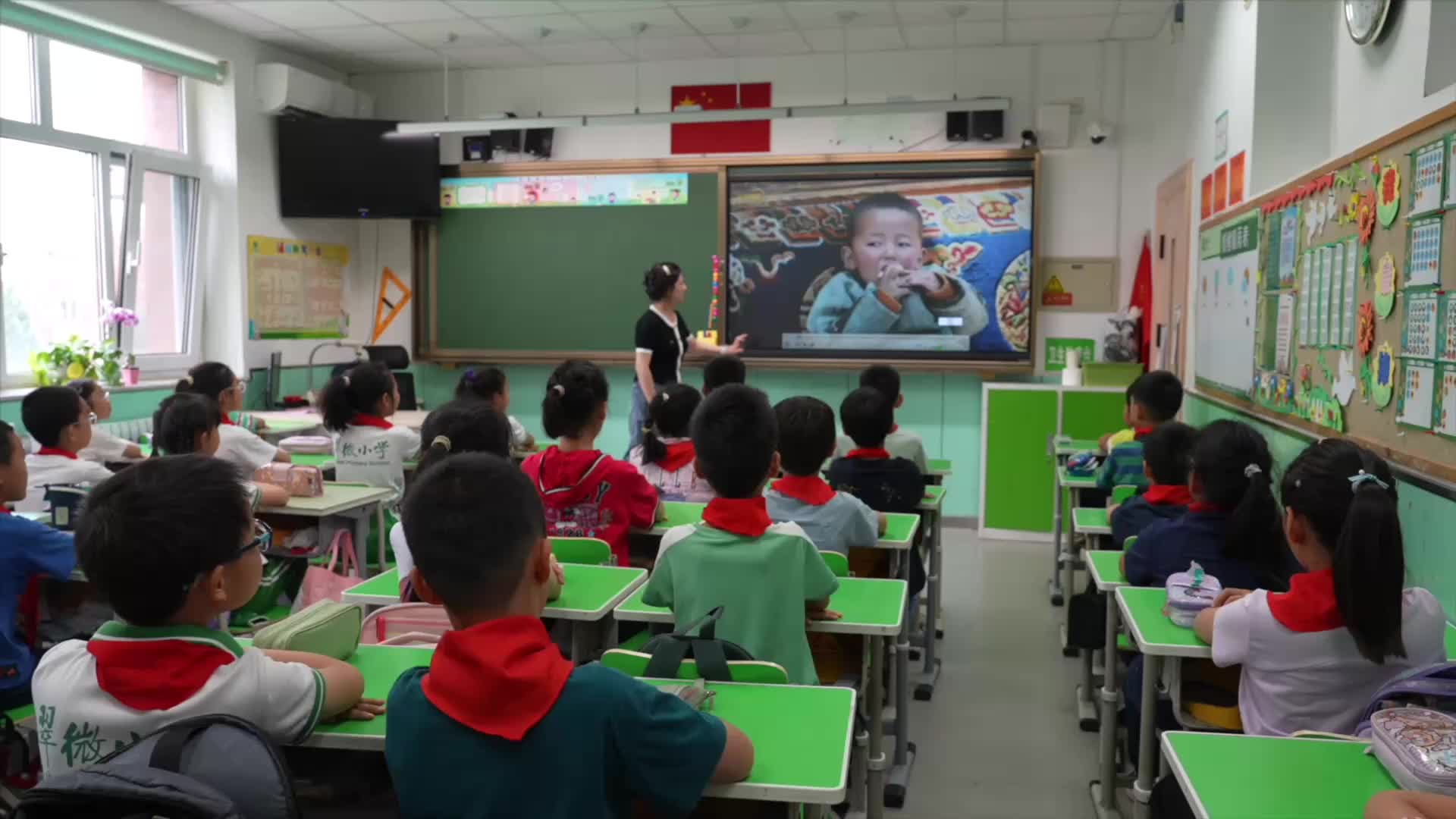 “我们永远都是一家人”——京藏小学生隔空互动欢乐庆“六一”