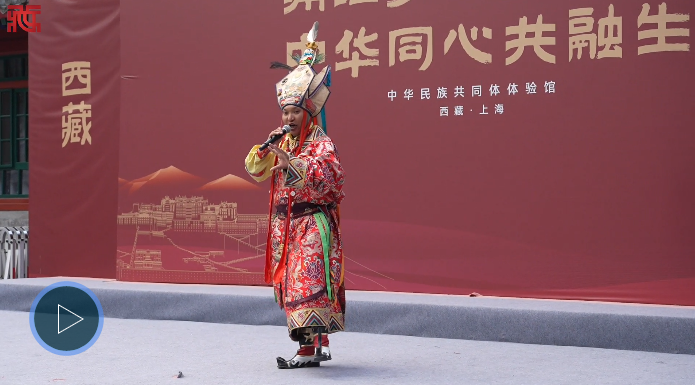 感受藏族史诗的魅力 听《格萨尔王传》说唱表演