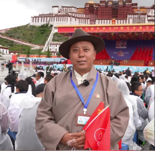 【辉煌60载 魅力新西藏】“祝愿祖国越来越强大 祝愿西藏越来越美好”